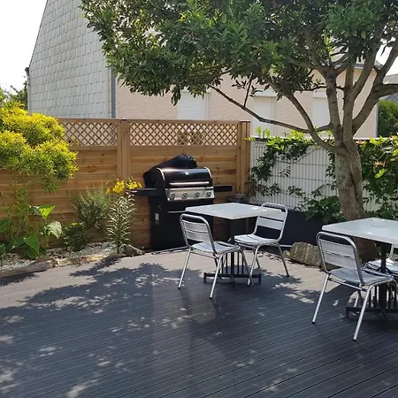Deluxe, Voyages D'affaires. Guest house Saint-Nazaire (Loire-Atlantique)