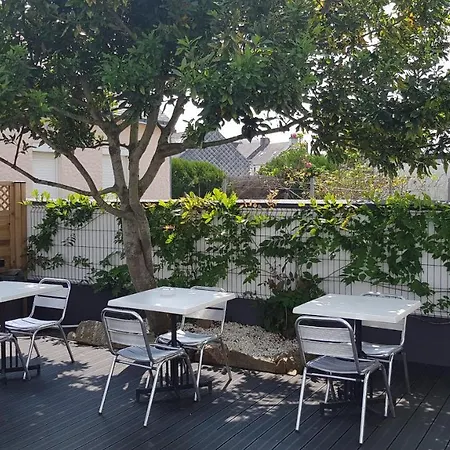 Deluxe, Voyages D'affaires. Konukevi Saint-Nazaire (Loire-Atlantique)