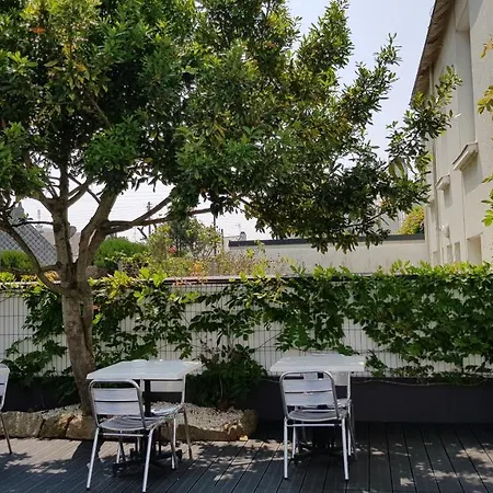 Deluxe, Voyages D'affaires. 4* Saint-Nazaire (Loire-Atlantique)